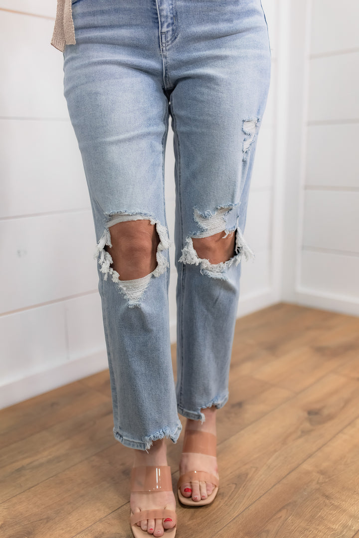 The Alyssa 90's Vintage Straight Jeans