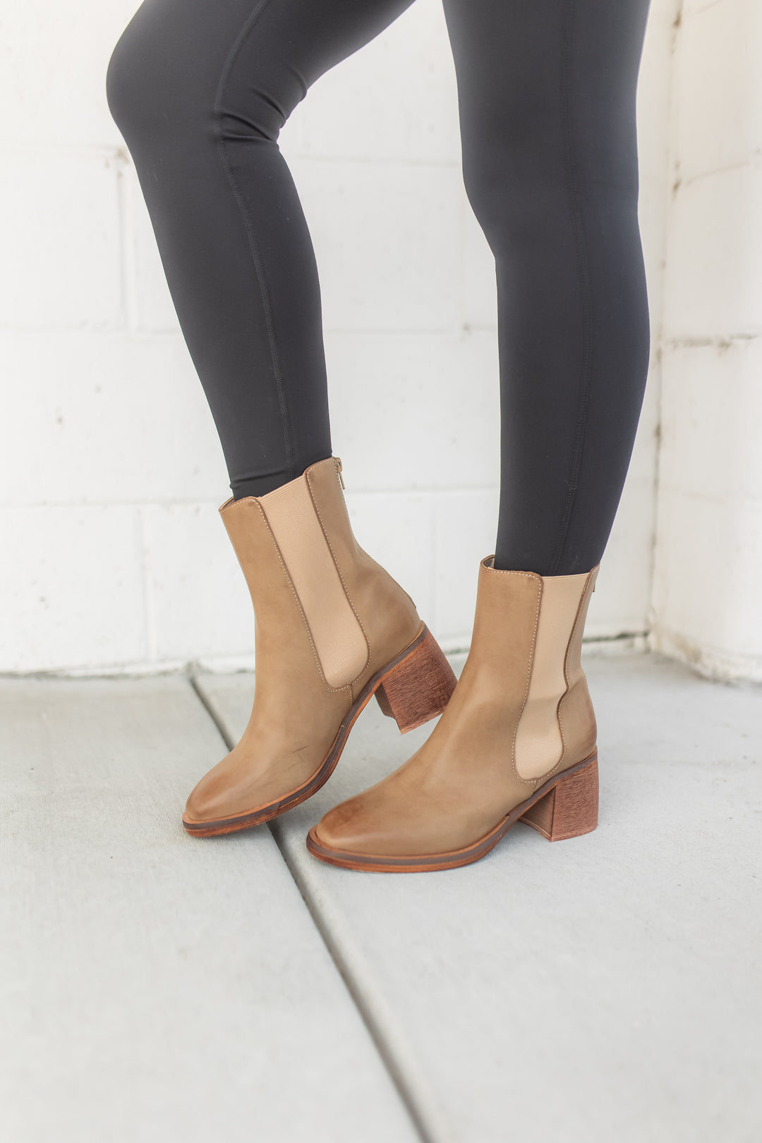 The Olivia Chelsea Heel Boots [Oasis Society]