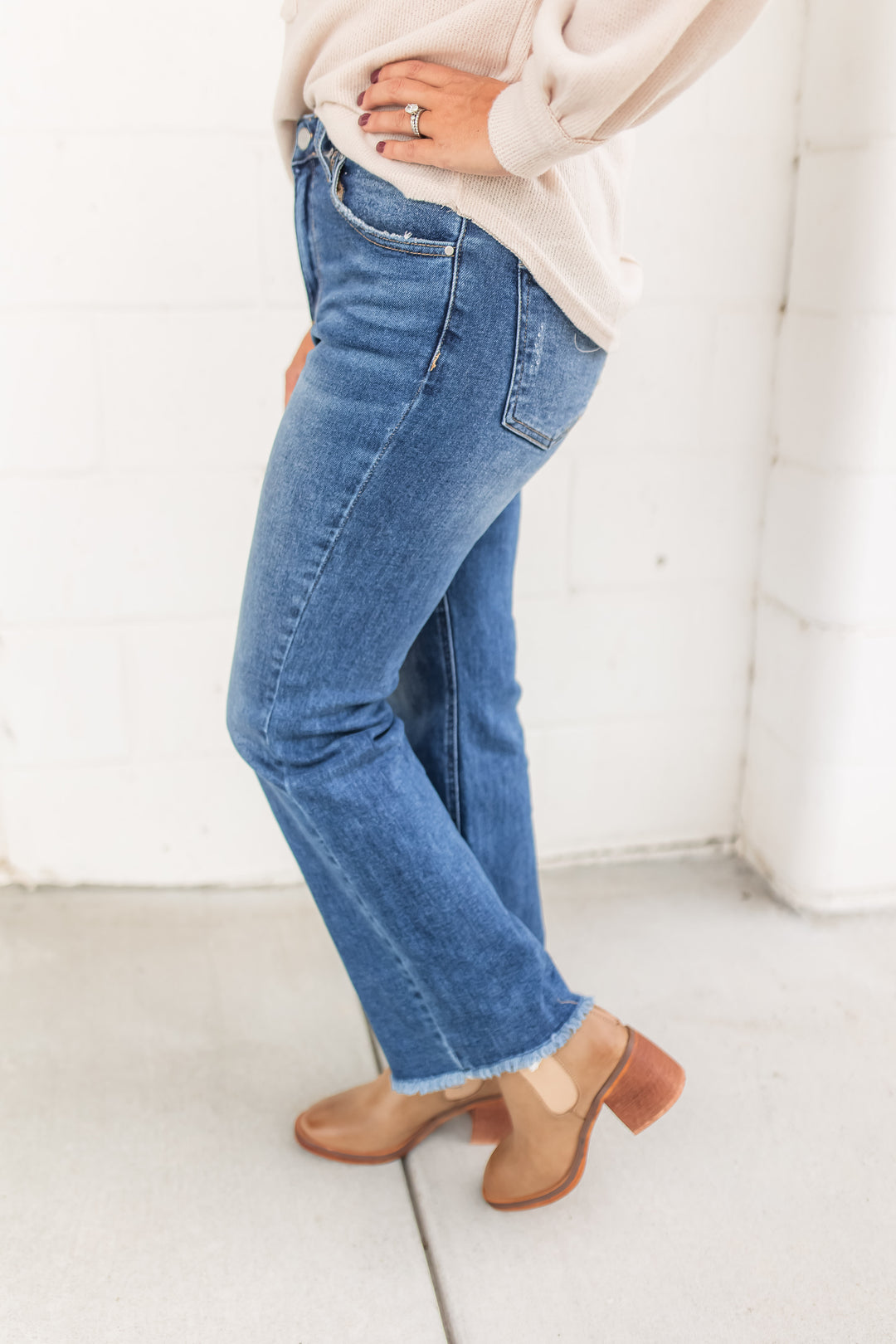 The Selma Crop Straight Jeans